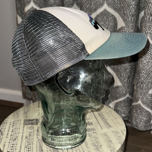 Patagonia Worn Wear Trucker Hat - Picture 7 of 9